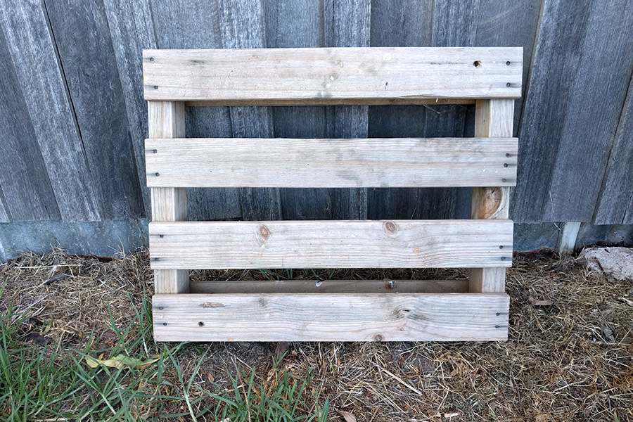 DIY Pallet Coffee Cup Holder Project